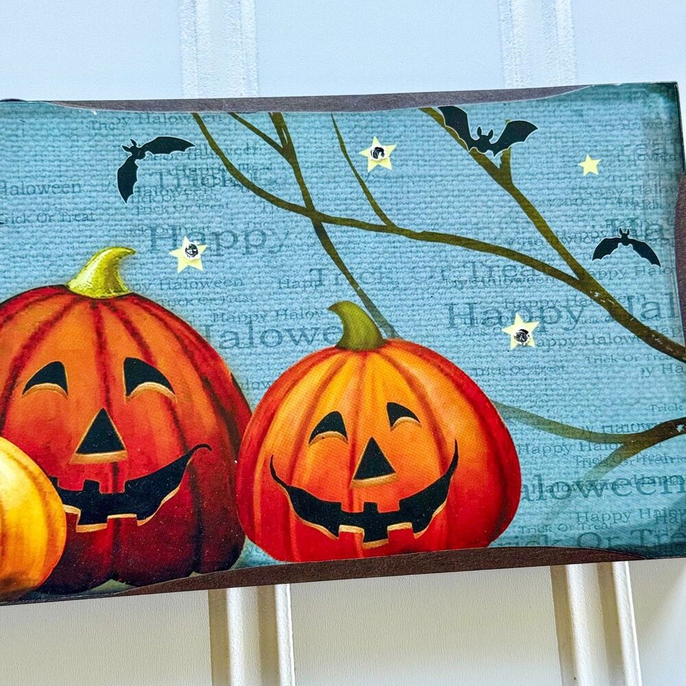 Light Up Halloween Sign with Pumpkins, Owl & Bats | Wall Decor | Rustic Fall - Picture 4 of 8